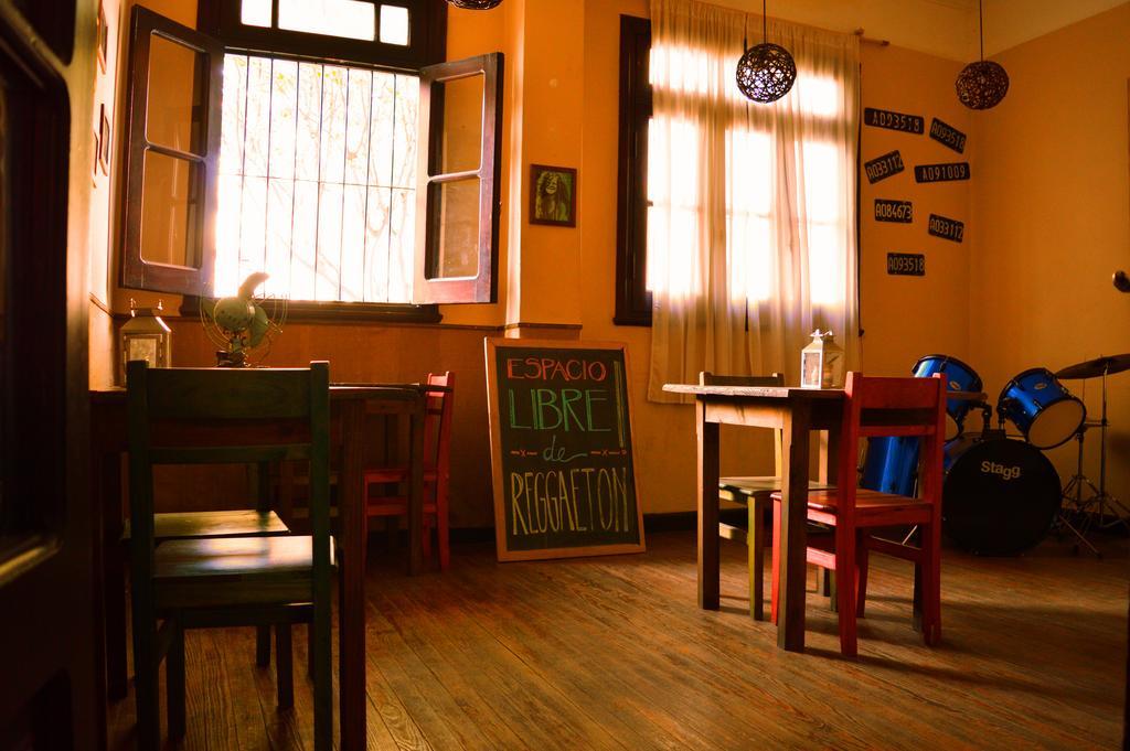 Esperanto Hostel サルタ エクステリア 写真