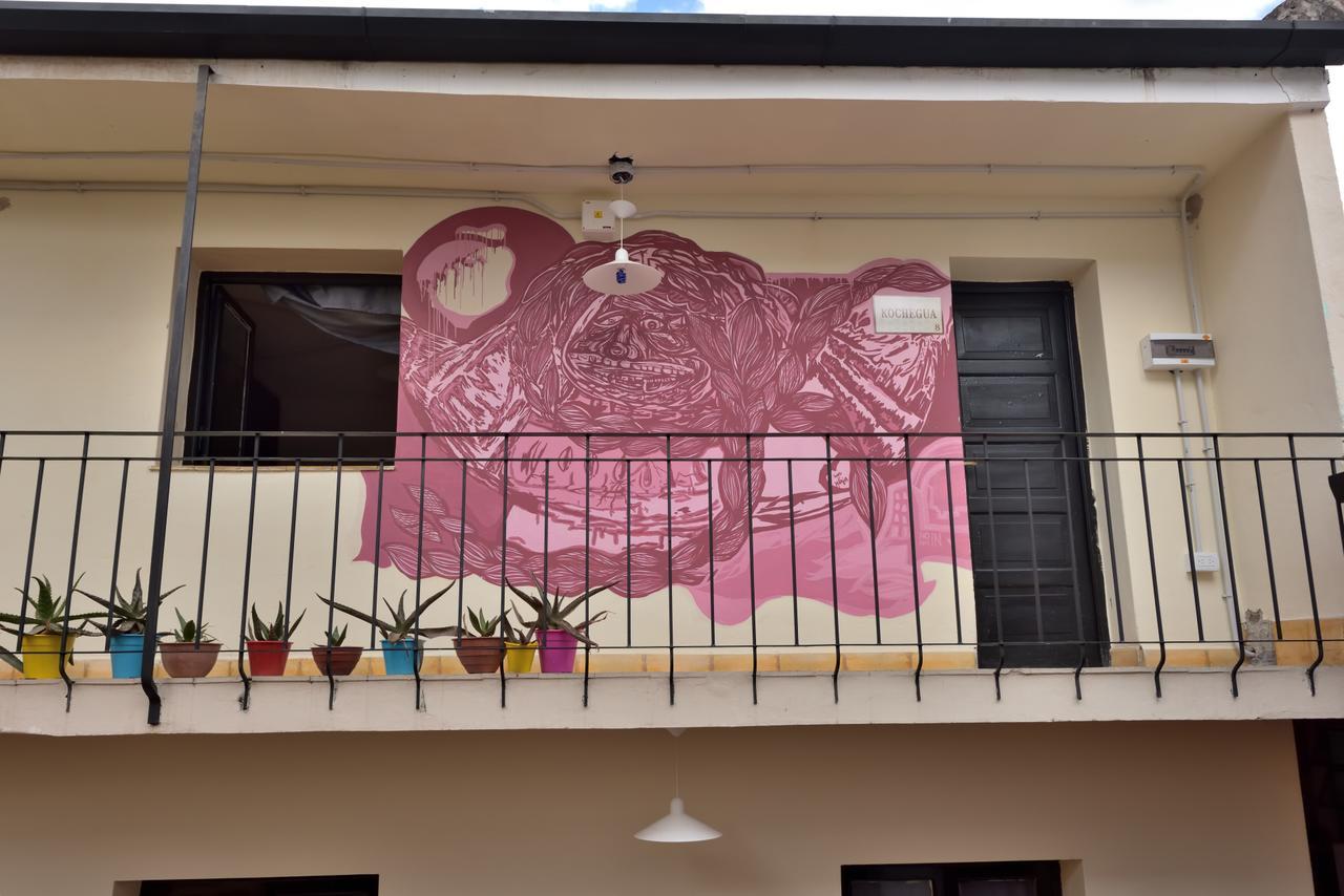 Esperanto Hostel サルタ エクステリア 写真